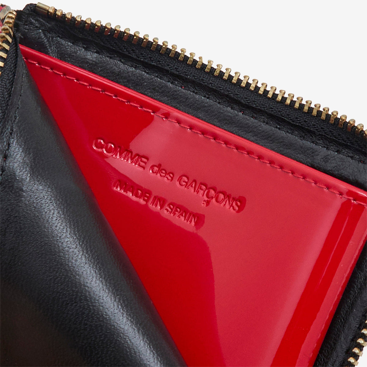 Comme Des Garçons WALLET - Porte Monnaie en Cuir Reversed Hem SA3100RH - Red, vue intérieure