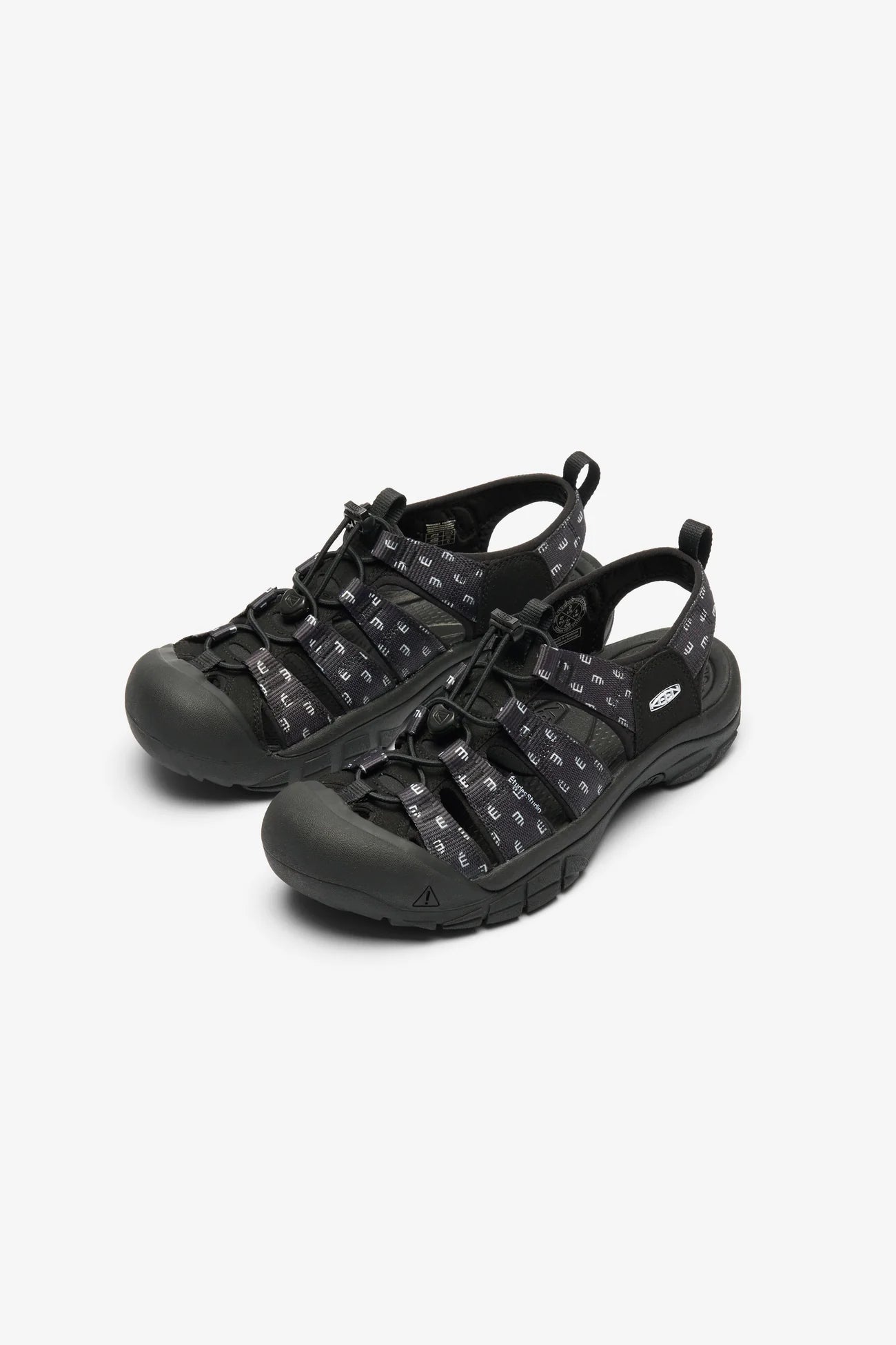 Etudes Studio - Keen Sandals - Black - Chaussures - E25MMACC950 - 99