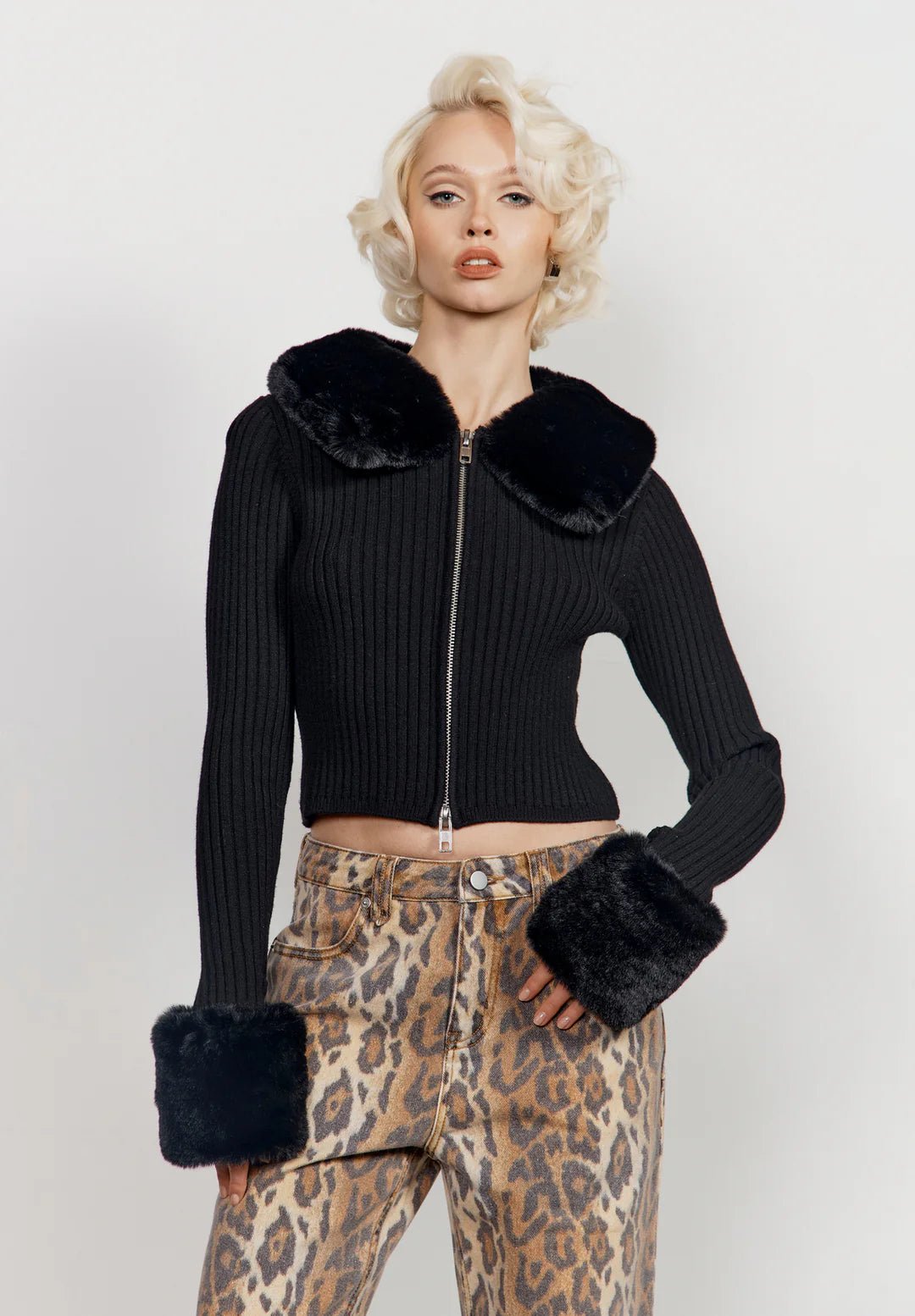 House Of Sunny - Peggy Cardigan - Black - Vestes et Manteaux - VOL2656