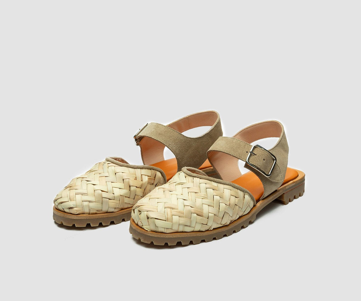 JF Clarin Biarritz Sandal in palm green – pair, three-quarter view