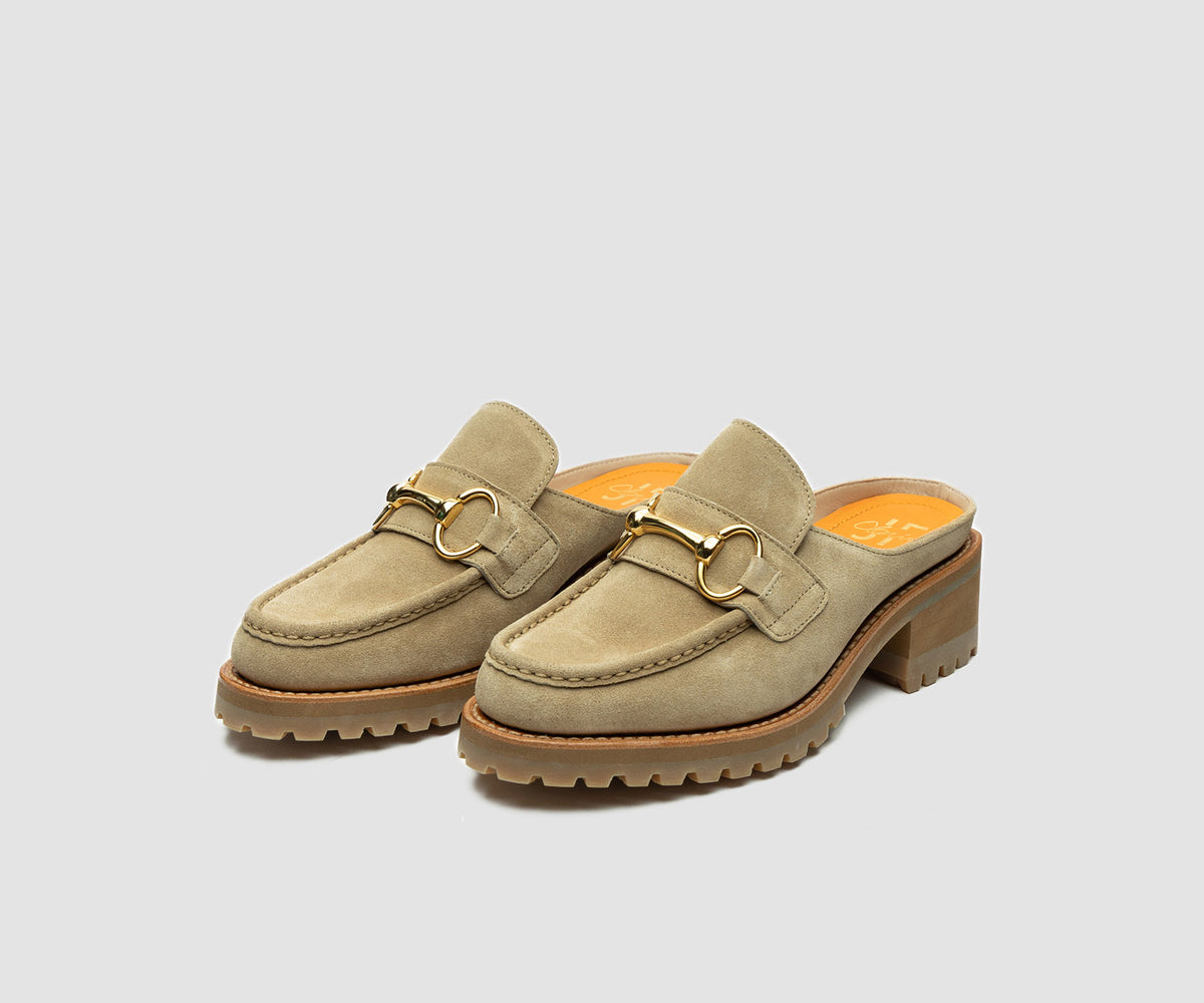 JF Clarin Mule Deauville velours sable – paire, vue de trois quarts