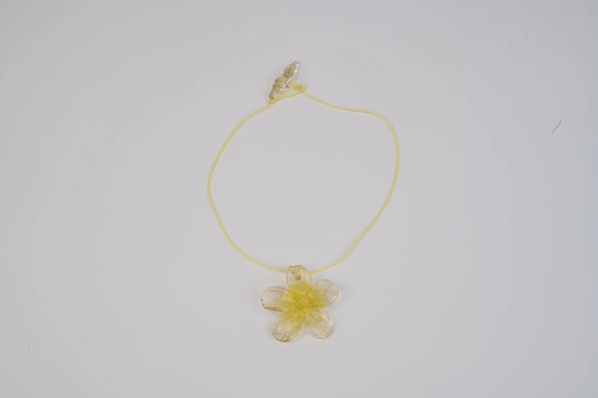 Levens Jewels - Hibiscus Necklace - Bijoux - 