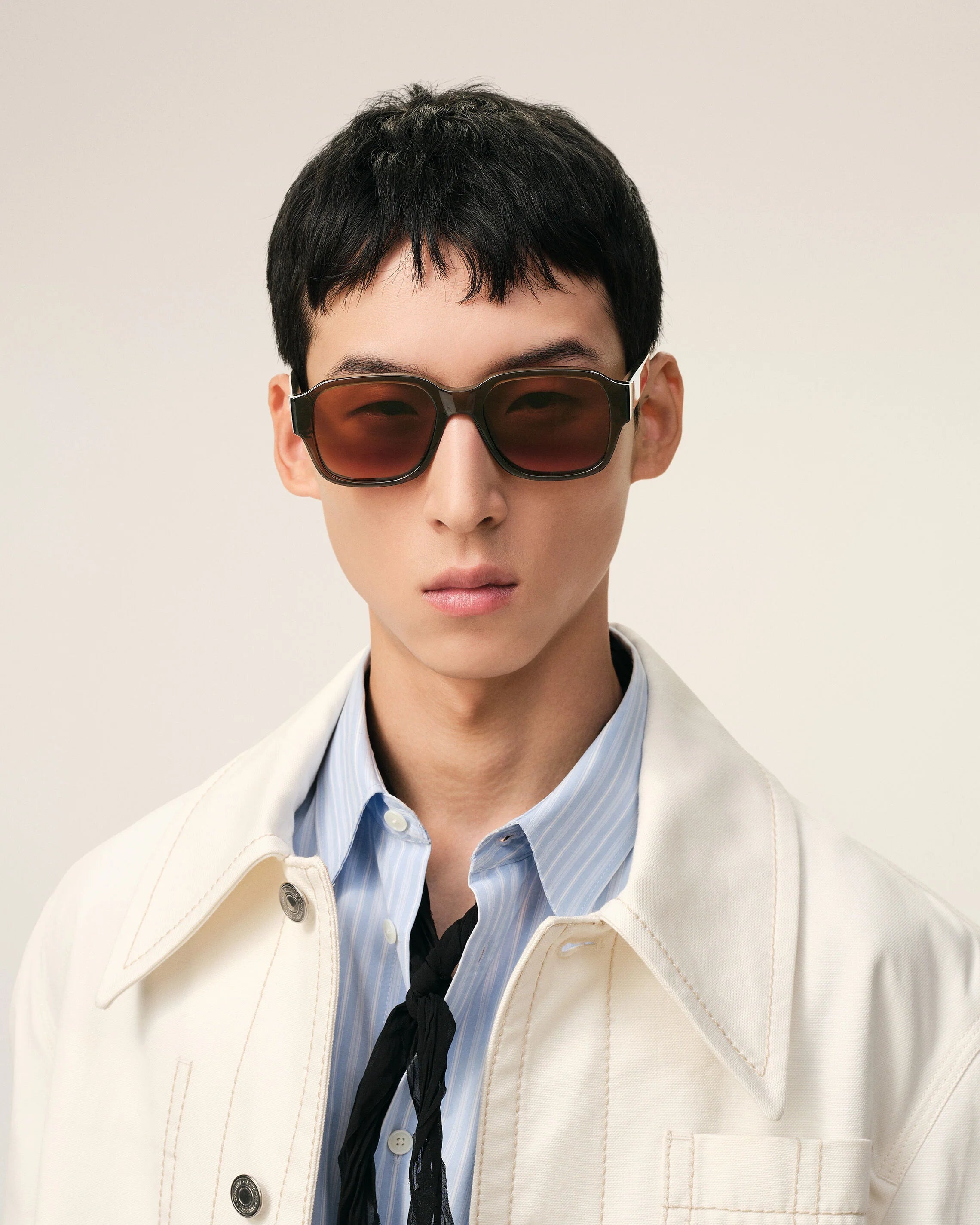 Ami Paris - Lunettes de soleil 75006 - Marron foncé