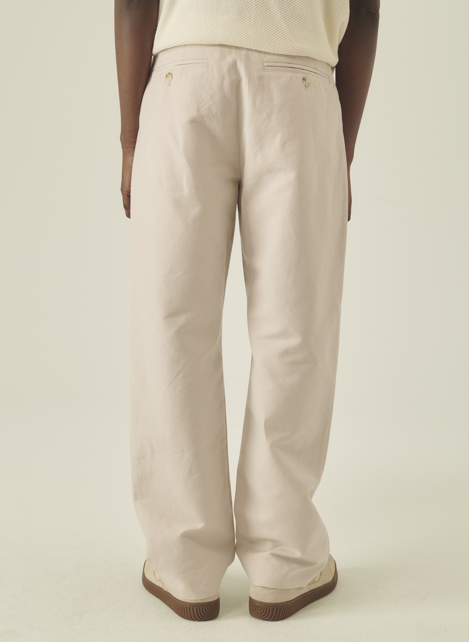 Maison Standards - Pantalon Loose en Lin Saul - Ecru - Pantalons et Shorts - H125P026TI129