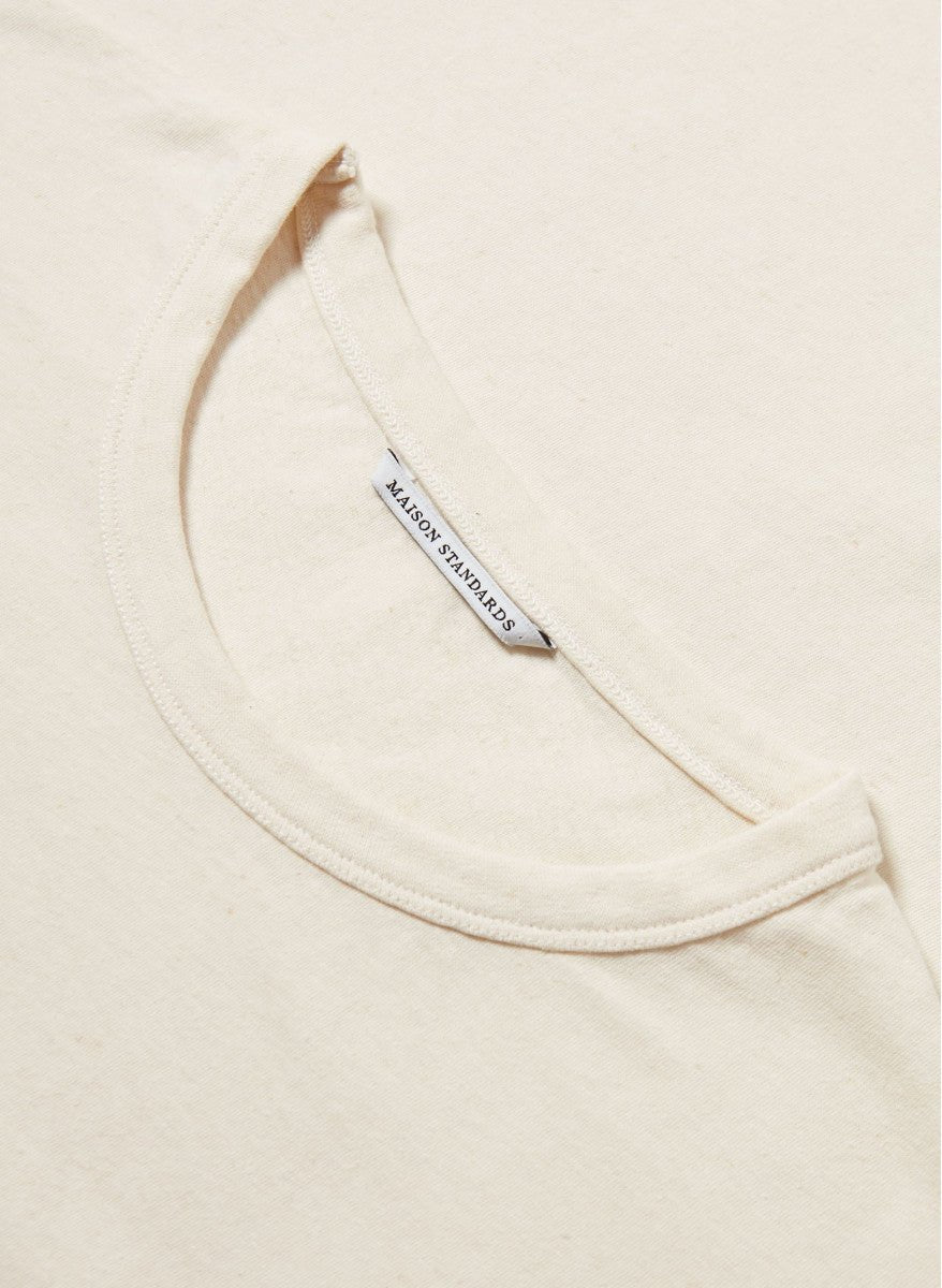 Maison Standards - T-shirt en Coton Birk - Ecru - T-shirts - H325T002JER32