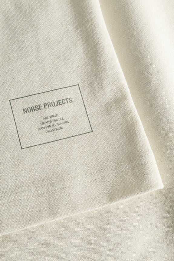 Norse Projects - Epsen Loose Printed SS Polo - Ecru - T - shirts - N01 - 0657