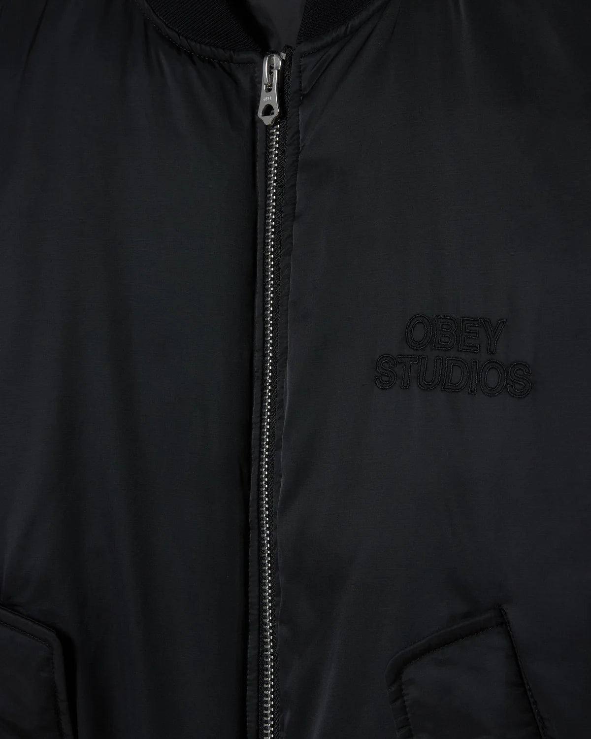 Obey – Obey studios ma - 1 bomber – Black - Vestes et Manteaux - 121800594BLKS