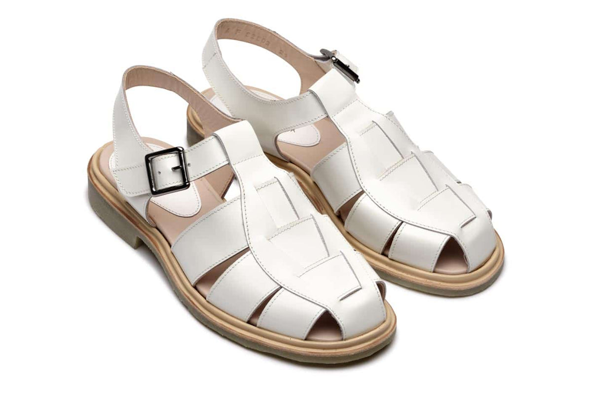 Paraboot Femme Sandale Iberis gloss blanc – paire, vue de trois quarts avant