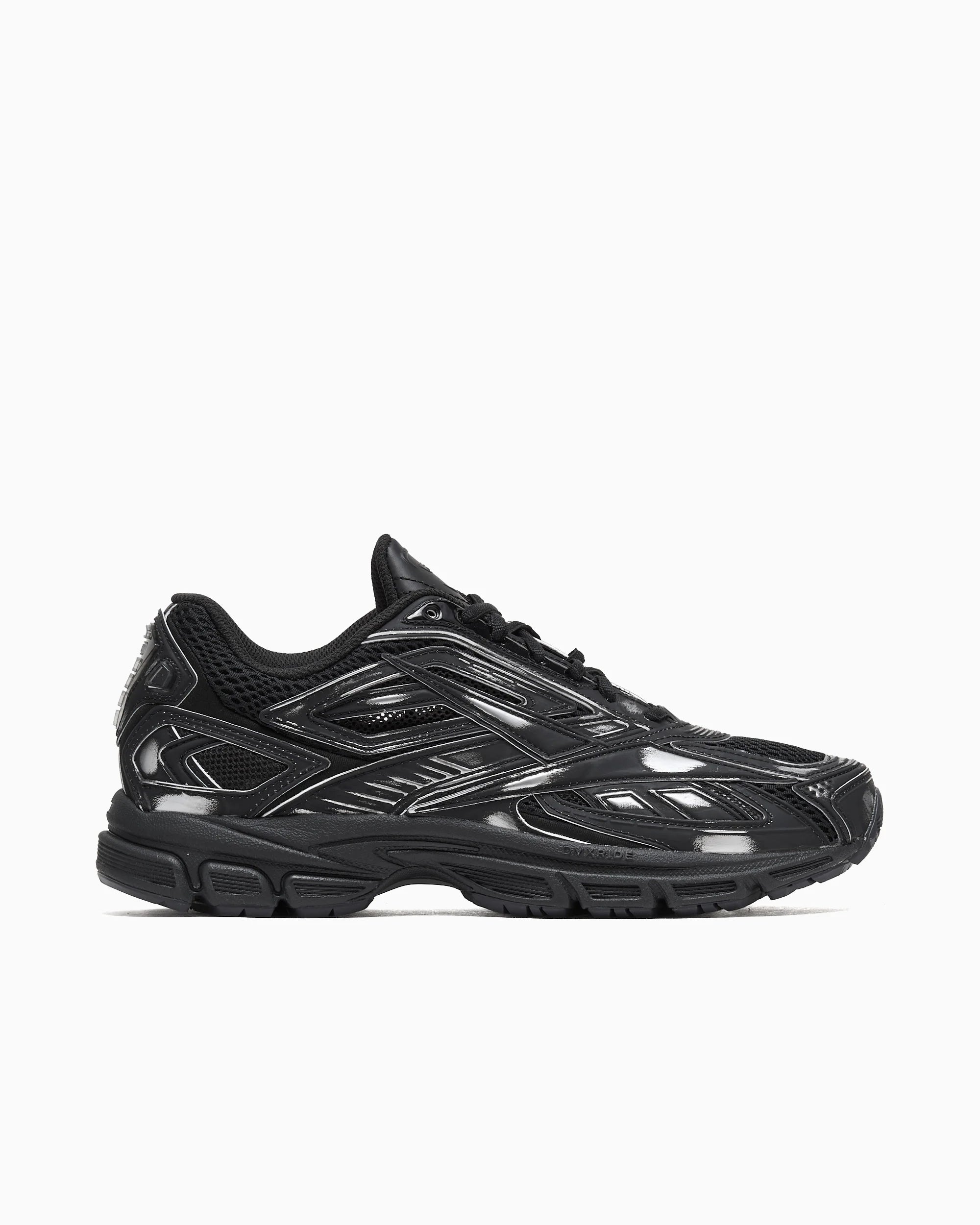 Reebok - Premier Road Ultra Sneakers - Black Buff Metallic - Chaussures - 100260279