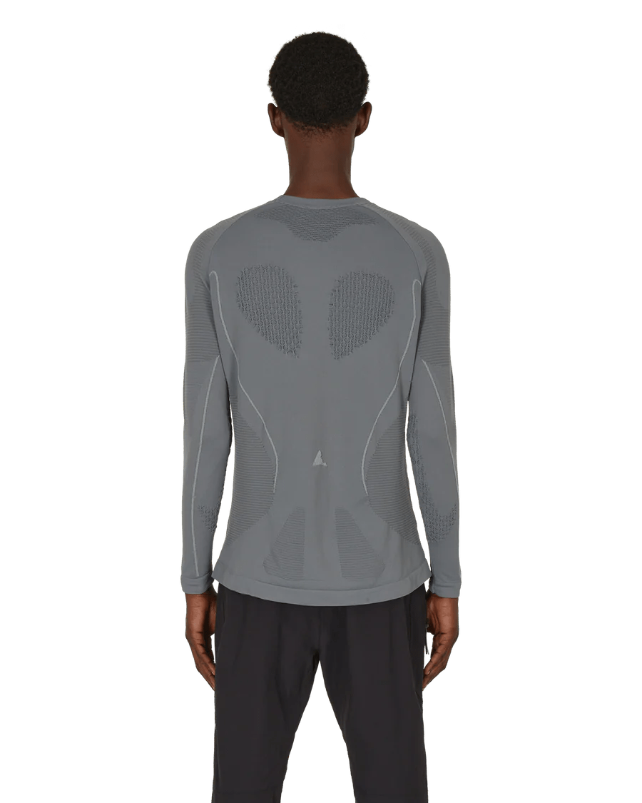 Roa Hiking - Seamless Longsleeve - MockingBird-T-shirts-RMBW0101FA73