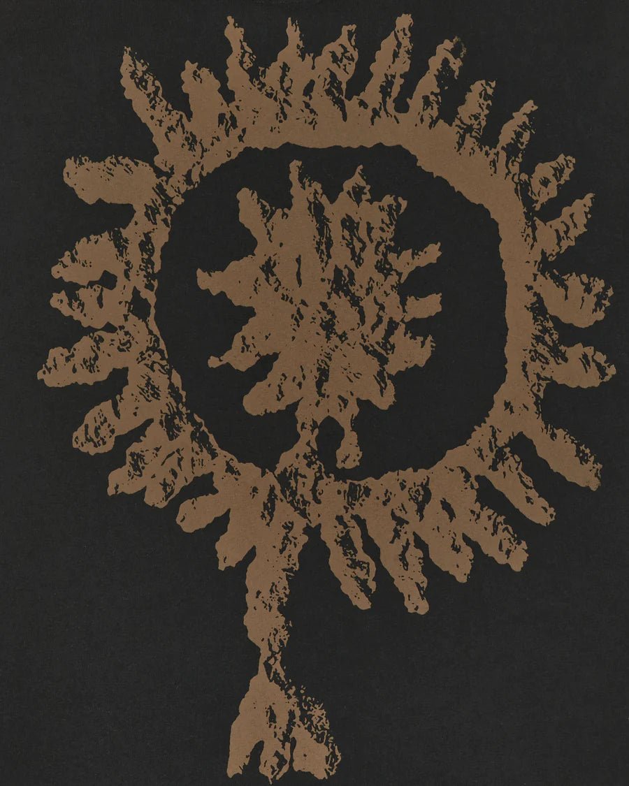 Roa Hiking - Shortsleeve Graphic - Black-T-shirts-BLK0001