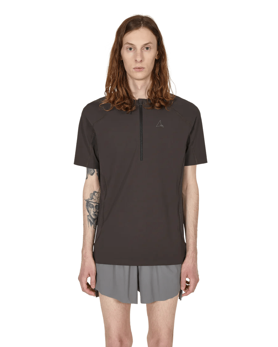 Roa Hiking - Training T-shirt - Black-T-shirts-RBMW093FA66