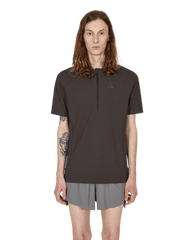Roa Hiking - Training T-shirt - Black-T-shirts-RBMW093FA66
