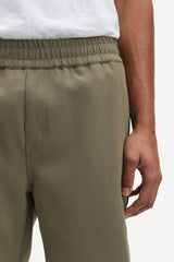 Samsoe Samsoe - Smith Shorts 10929 - Dusty Olive - Pantalons et Shorts - M20300051