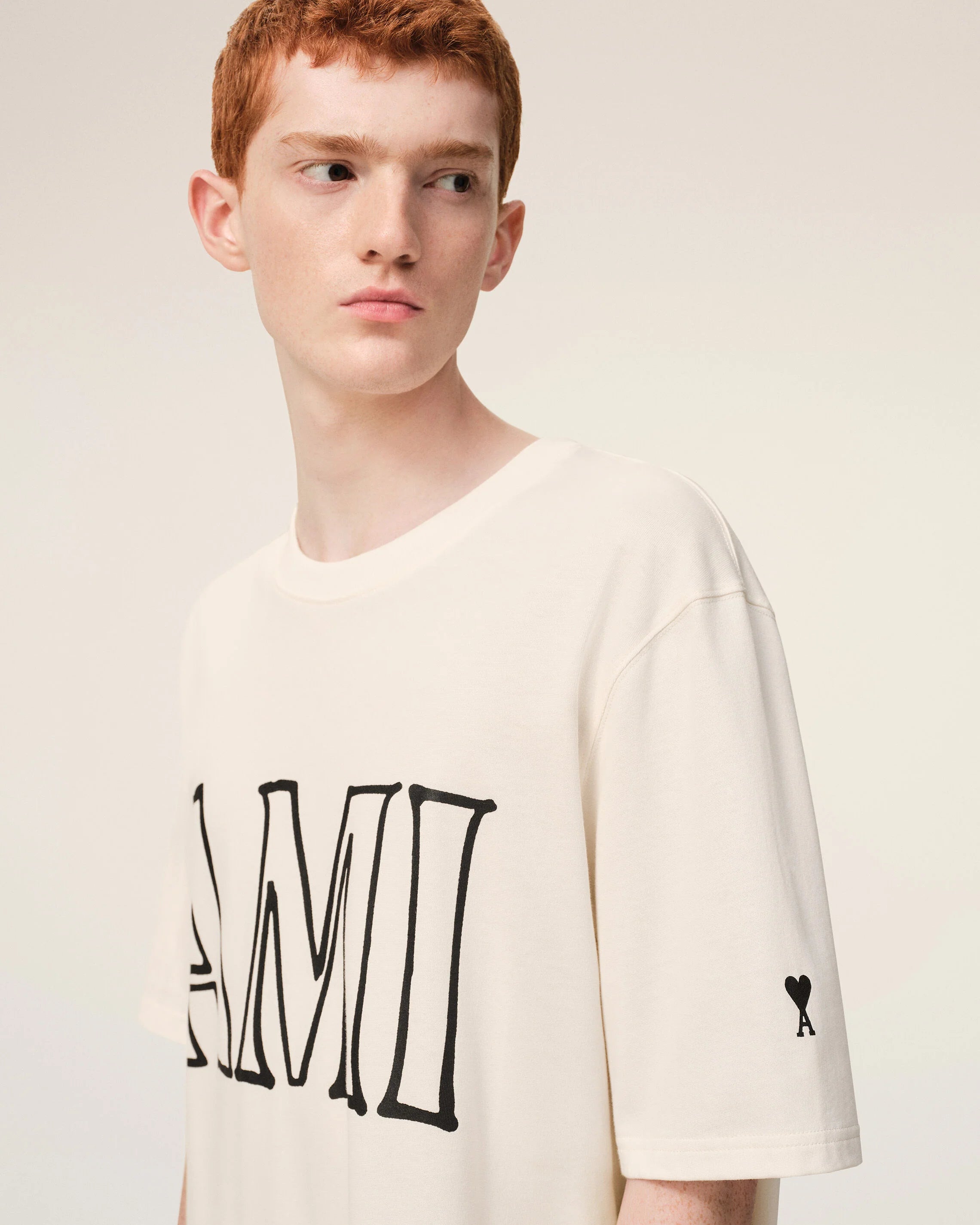 Ami Paris - T-shirt boxy imprimé Ami Paris - Blanc crème