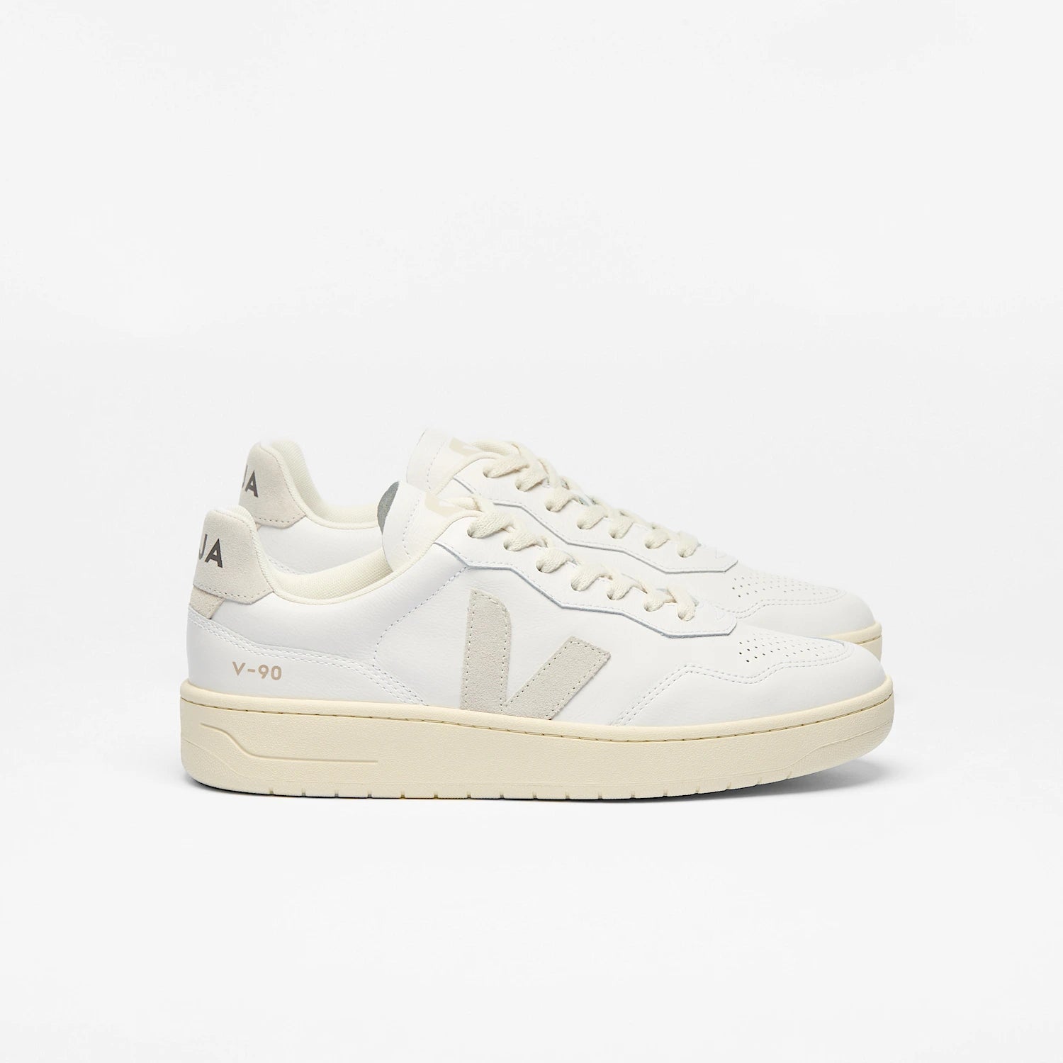 Veja - V90 Leather - White Natural - Chaussures - VD2003655A