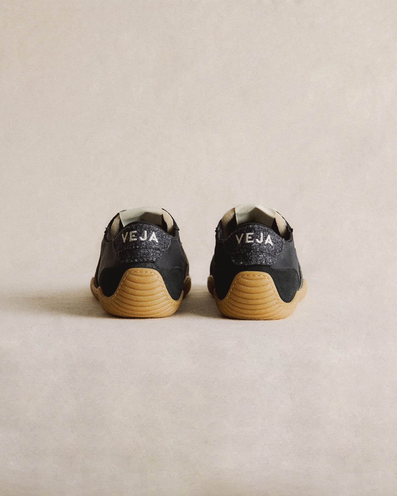 Veja x Baserange - Sneakers Jitsu - Black - Chaussures - NG3421599A