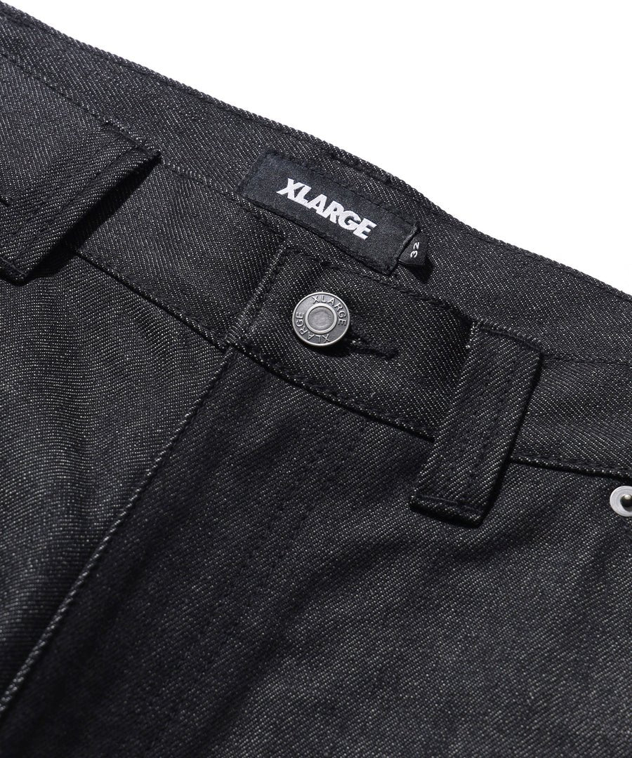 XLarge - Cut Out XL Loose Shorts - Black - Pantalons et Shorts - 201261031007