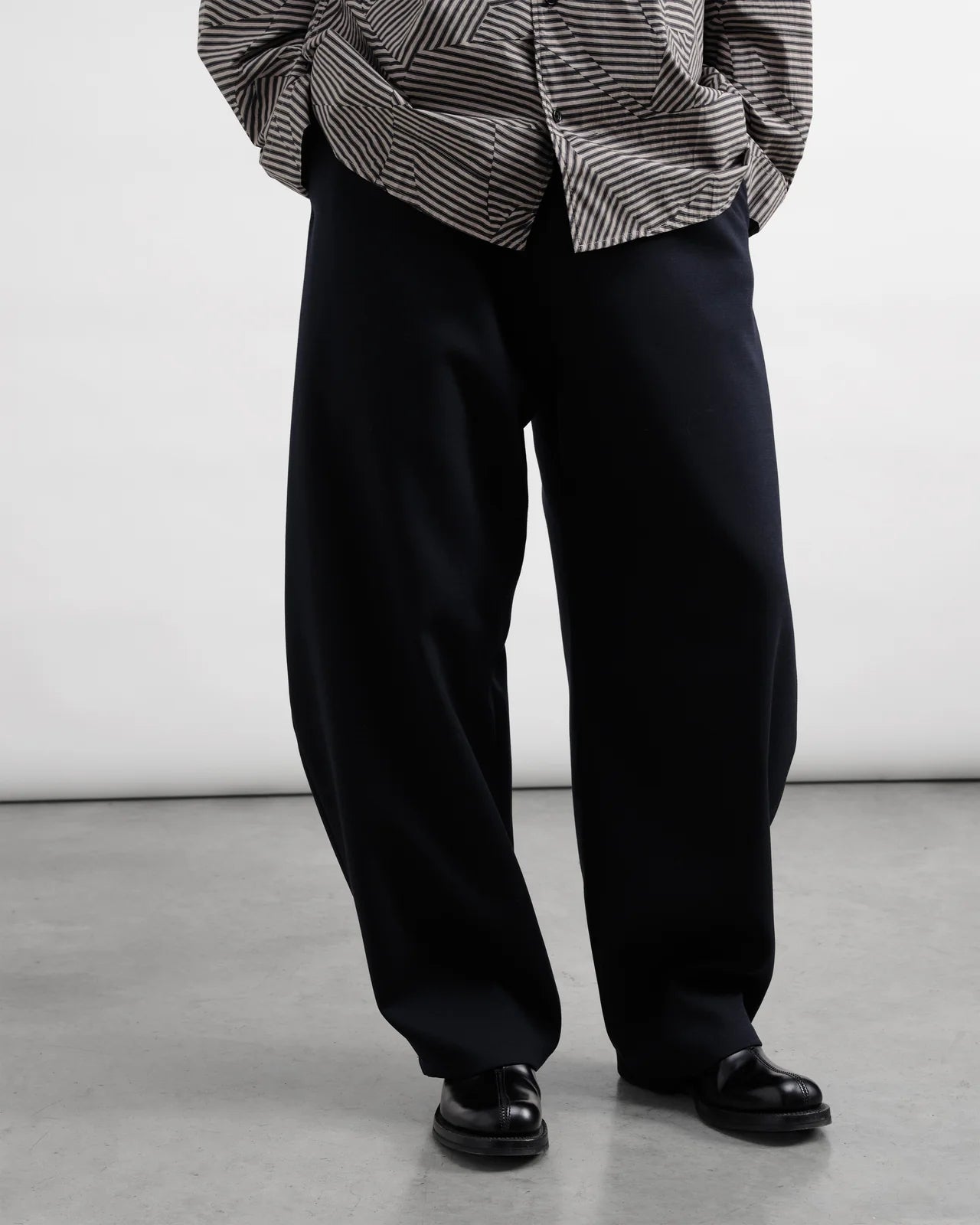 YMC - Like A Trouser - Navy - Pantalons et Shorts - P4ZAE