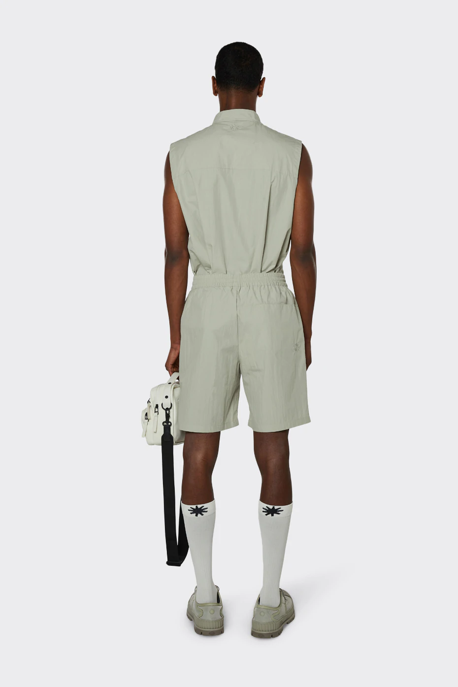 Rains-Woven-Shorts-Cement-back-men