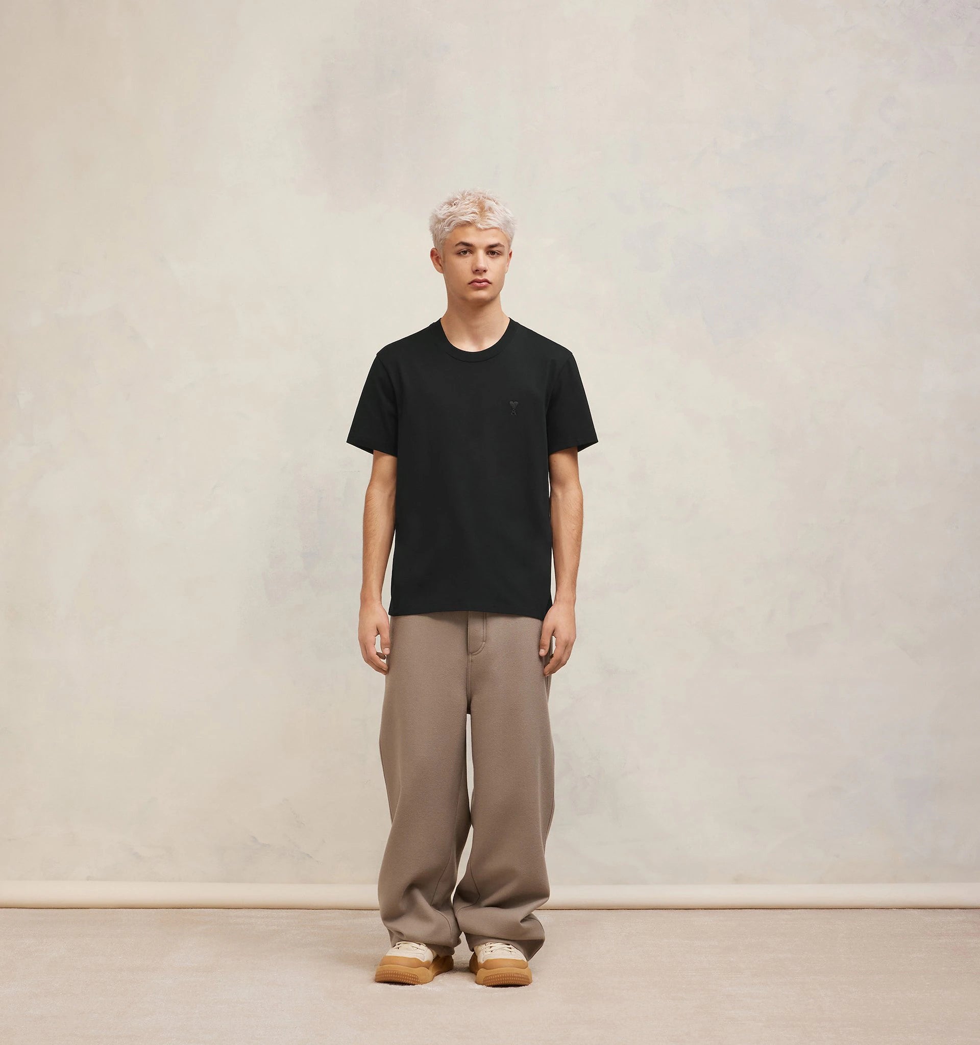 Ami Paris - T-shirt Ami de Cœur - Noir-T-shirts-UTS003.724