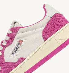 Autry - 01 Low Wom - Sneakers - Suede/Hair Fuxia-Chaussures-AULW SH07