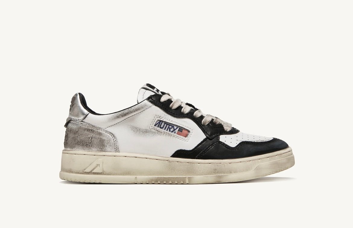 Autry Medalist Super Vintage Low - Leather - White/Silver/Black-Chaussures-AULW SV11