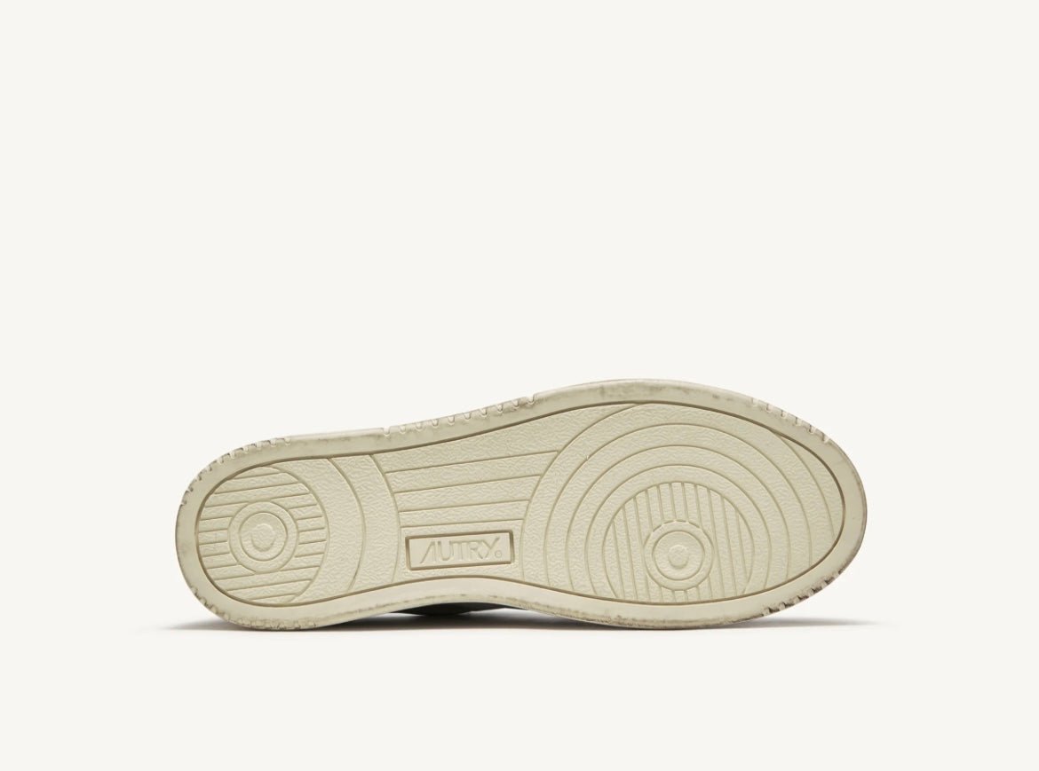 Autry Medalist Super Vintage Low - Leather - White/Silver/Black-Chaussures-AULW SV11