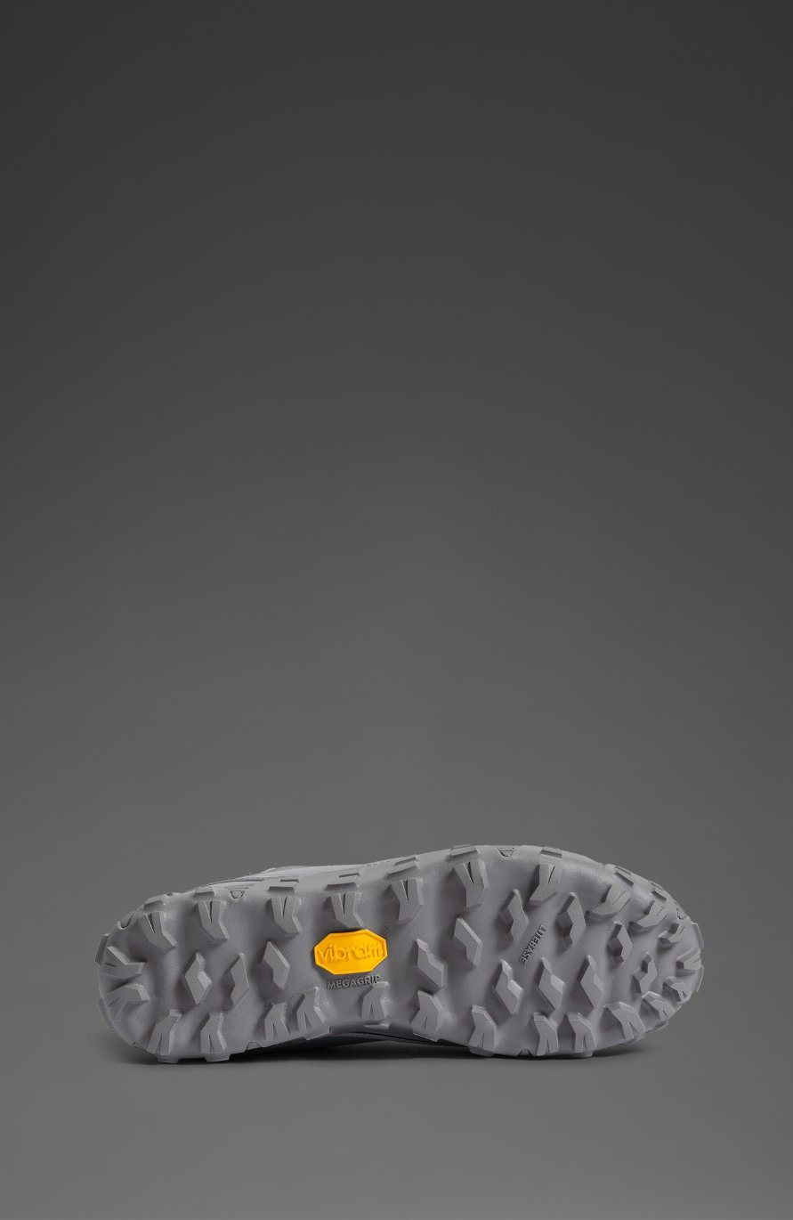 Norse Projects - Zip Up Runner - Glacial Grey-Chaussures-NPF01-0005