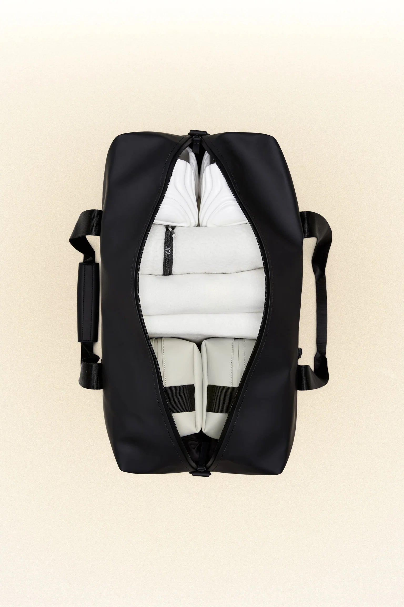 Rains - Trail Gym Bag - Black-Accessoires-14380