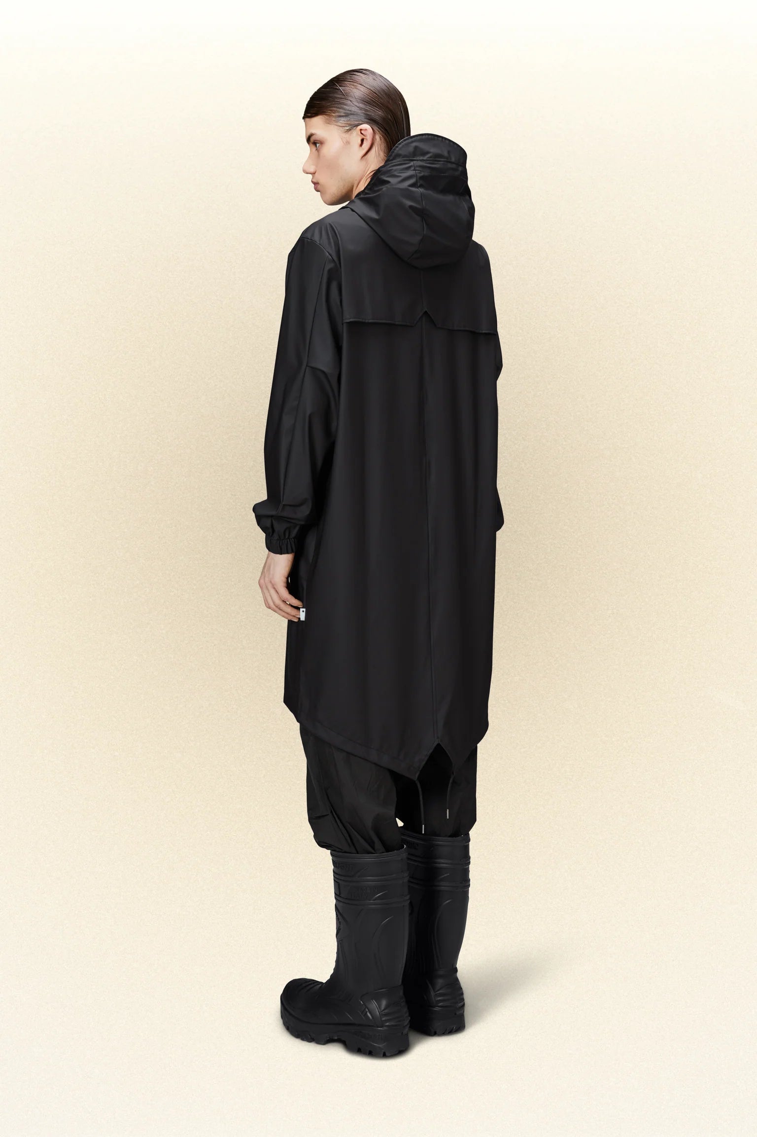 Rains - Fishtail Parka - Black-Vestes et Manteaux-1257