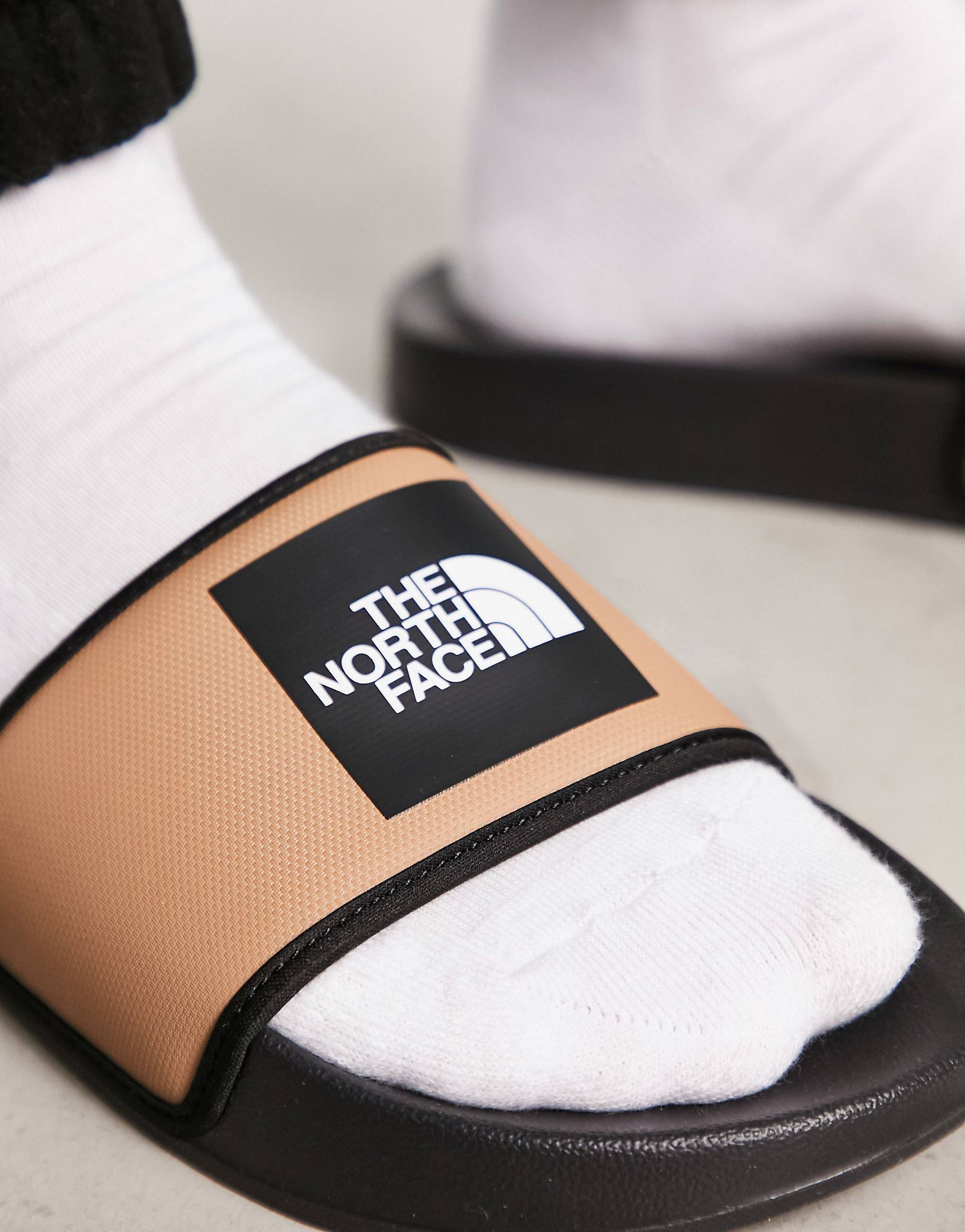 The North Face - Men's Base Camp Slides III Ltd - Black/Macchiato Brown-Chaussures-